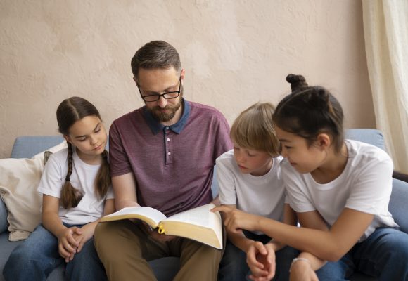 Breve Historia de los Niños en la Bíblia